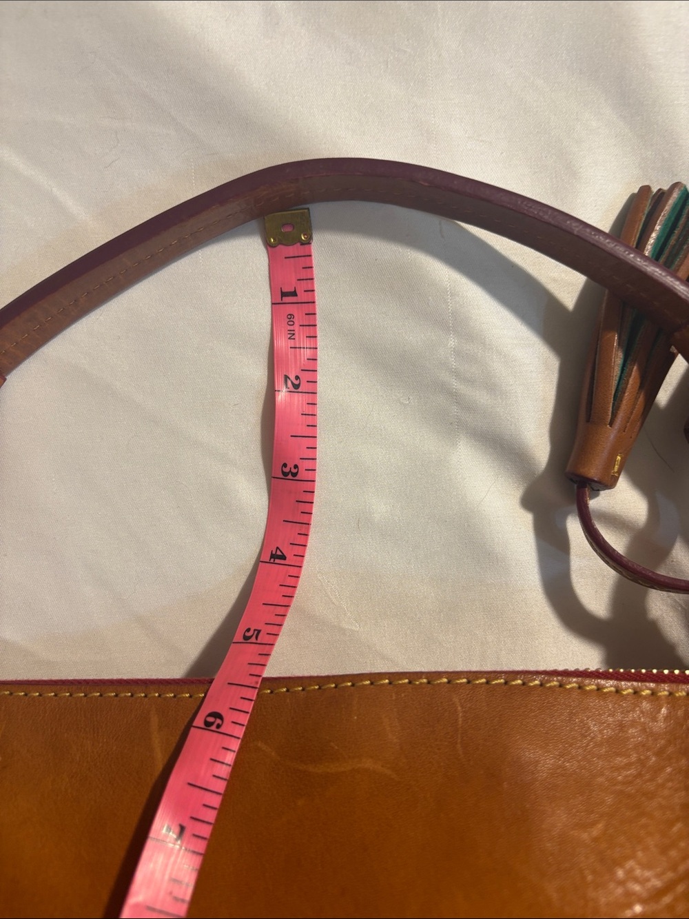 Dooney & Boutke Genuine Leather Tan Hobo Shoulder Bag Tassel western Classic - Picture 5 of 10